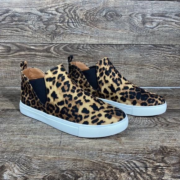 Report Axel Ankle Bootie - Picture 5 of 13